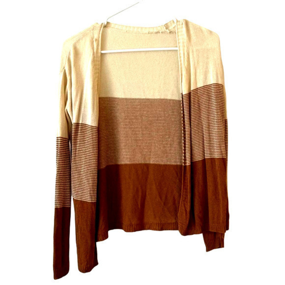 Cardigan - Picture 2 of 3